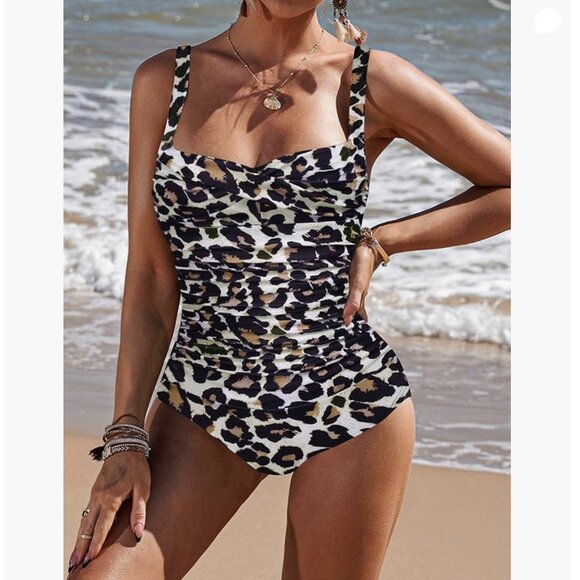 Ekouaer One Piece Swimsuit Ruched Tummy Control Bathing Suit NWT - Picture 1 of 11